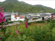 Cathedral and town in Summer (Photo by Pipa Escalante)